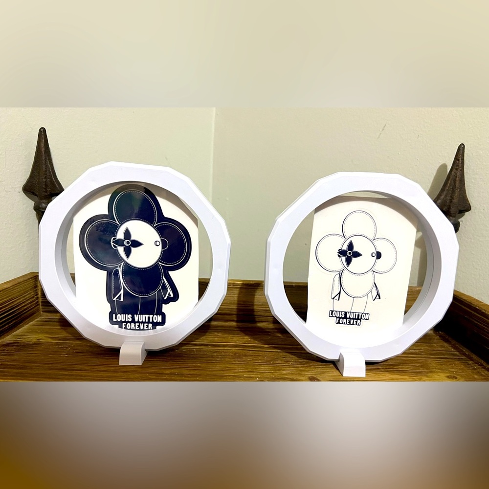 🪩Rare Louis Vuitton Vivienne Limited Edition Stickers 🪩